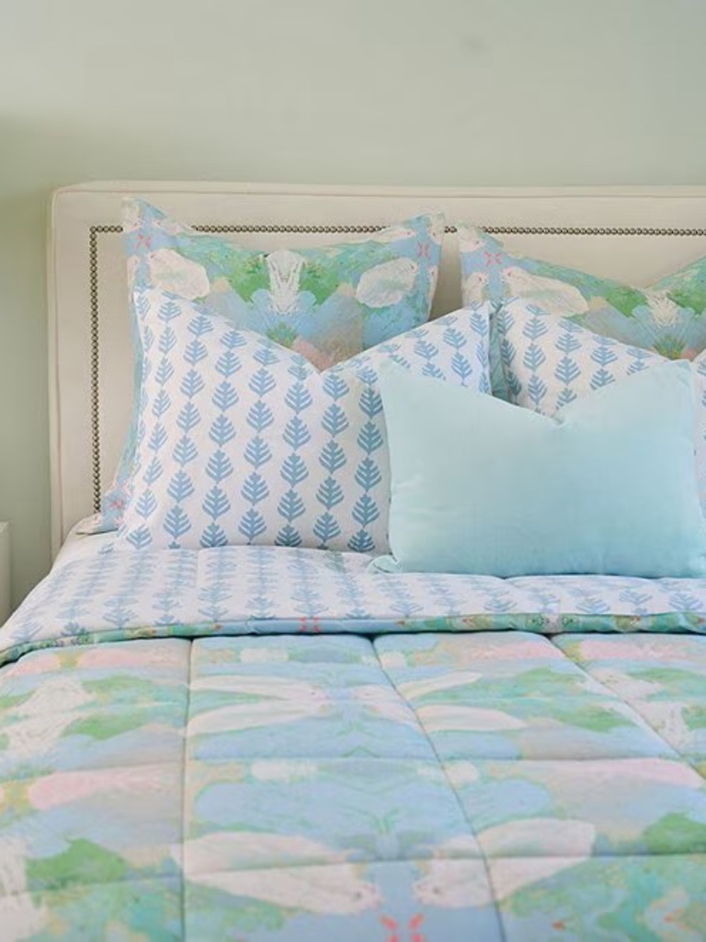 Laura Park Elephant Falls Comforter Set Full/Queen